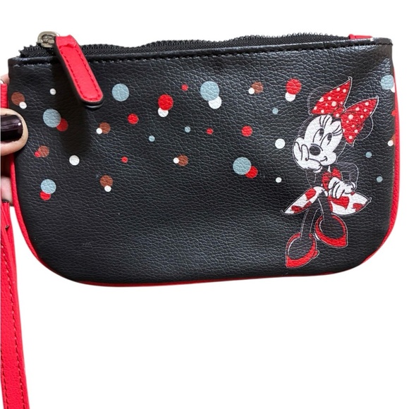 DISNEY MINNIE MOUSE Red & Black
Wristlet Zipper - Picture 9 of 12